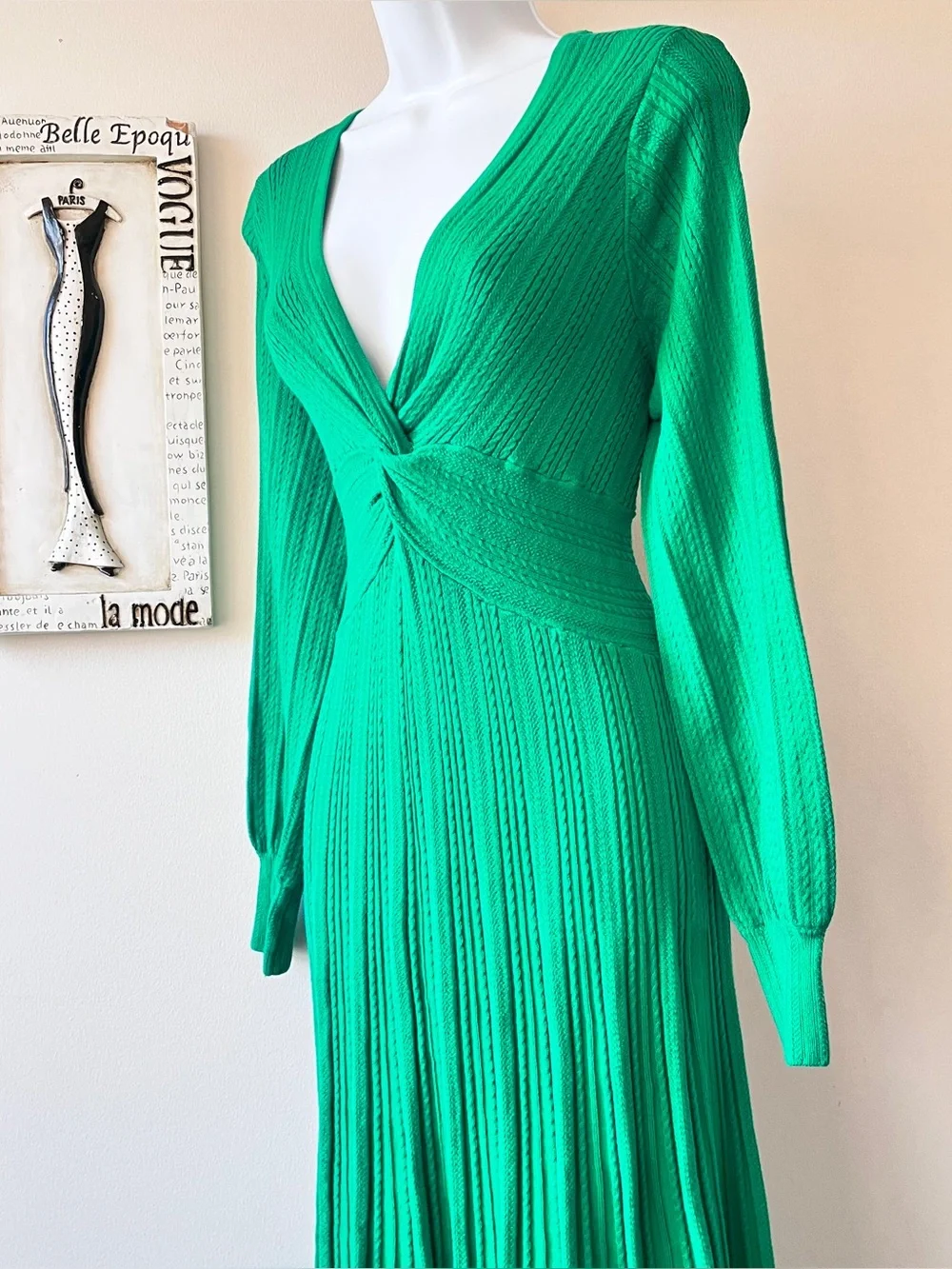 Boden Green V-Neck Twist Knit Midi Dress Size 10 - Picture 5 of 10
